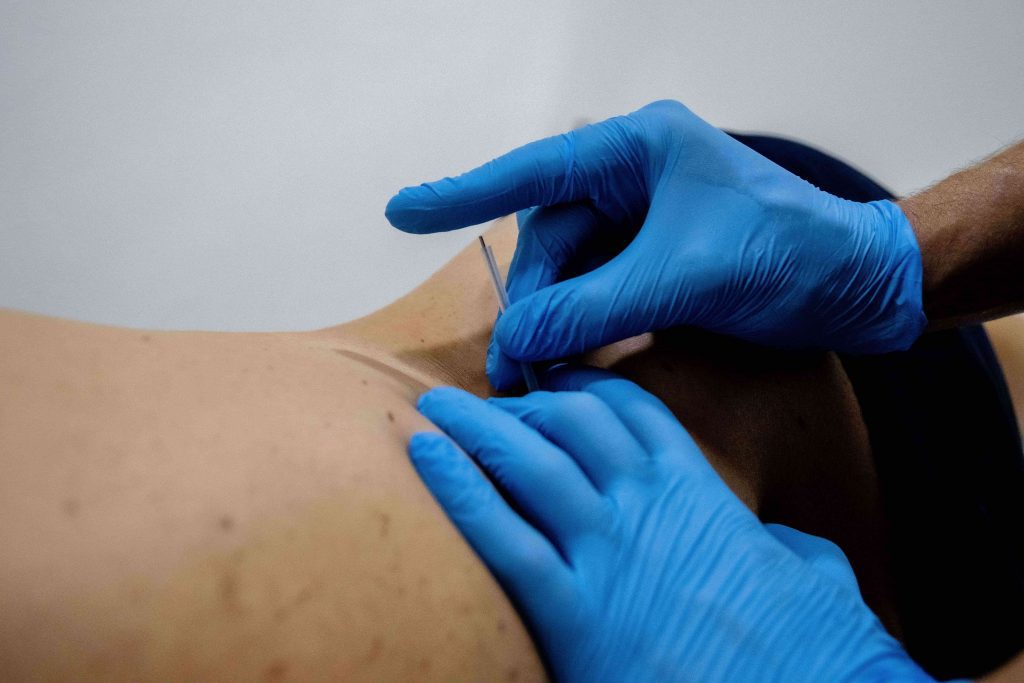 clinica de fisioterapia reactivat en benetusser adrian padilla (10) clinica de fisioterapia reactivat en benetusser adrian padilla (10)