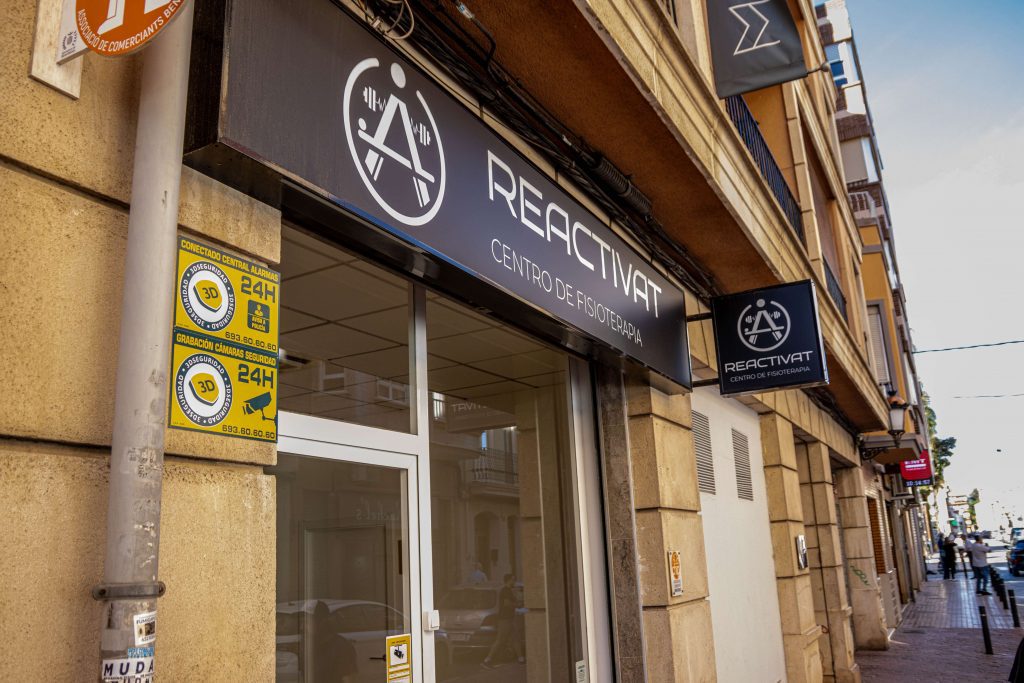 clinica de fisioterapia reactivat en benetusser adrian padilla (2) 2 clinica de fisioterapia reactivat en benetusser adrian padilla (2) 2